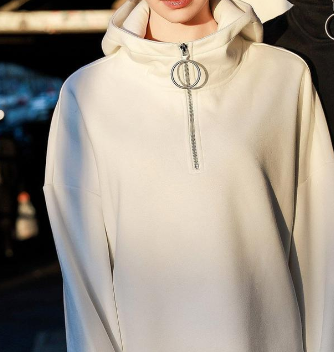 大三学生实习期体检，医生要求“脱衣服”做胸透，家长怒而报警