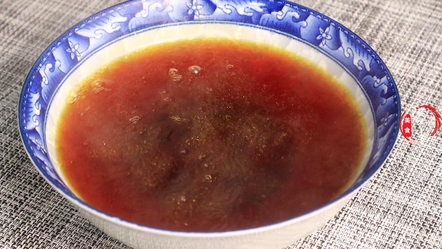 酱大骨头怎么做才好吃？告诉你正确做法，肉香软烂，好吃解馋