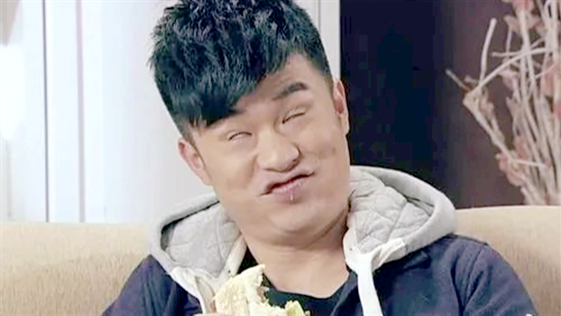 女明星吃货Top5：谁才是娱乐圈最真实的美食爱好者？