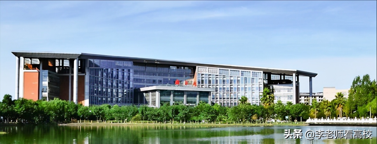 重庆政法大学（西南政法大学疑似已）