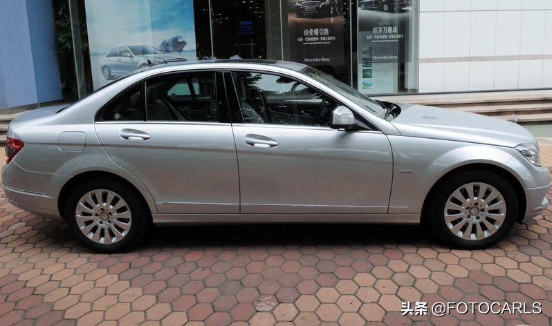 08款奔驰C 200K实拍，最经典的一代立标C，1.8T当时售价38.5万