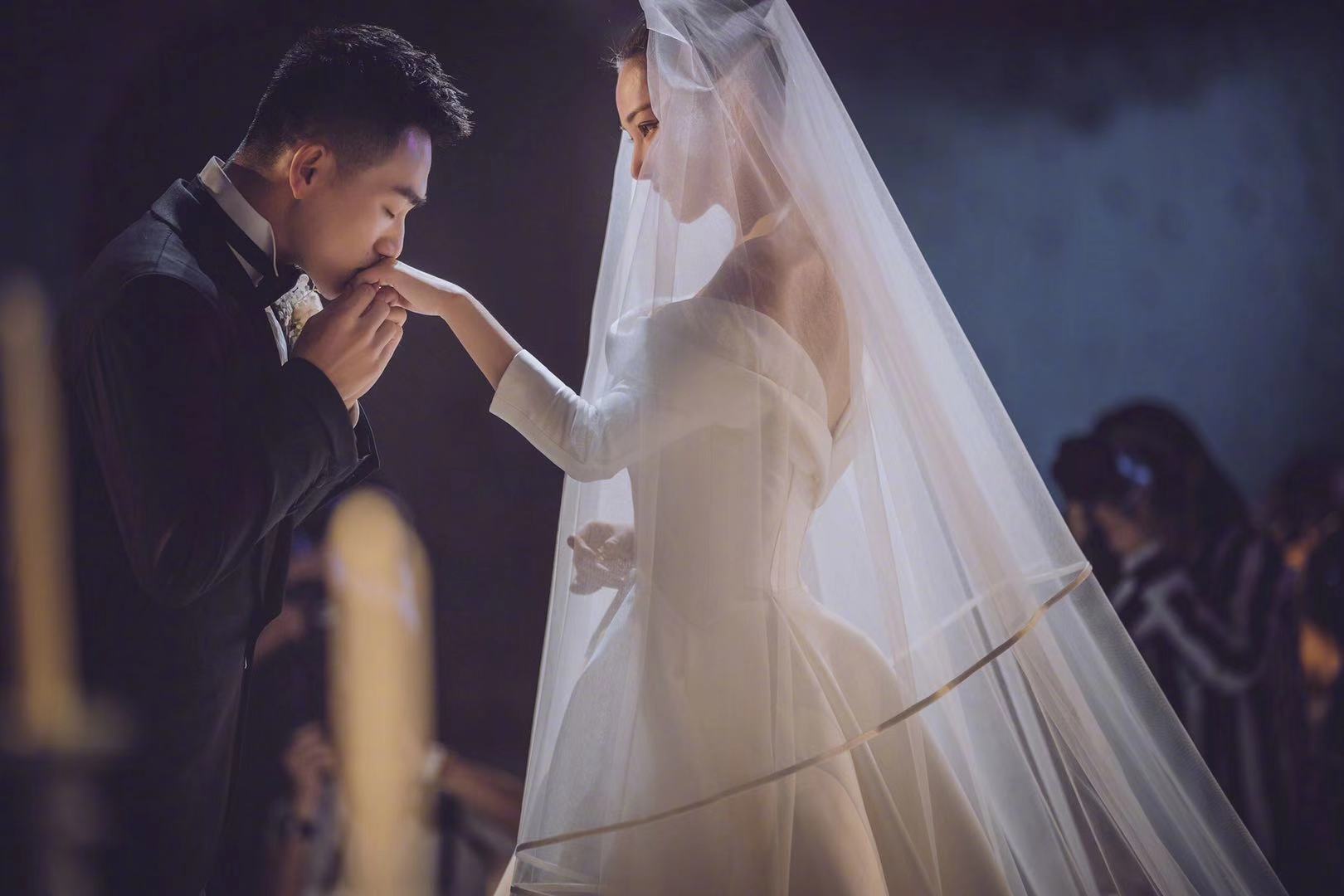 十大穿婚紗最美女星，鞏俐、林青霞、李嘉欣不如張馨予和郭碧婷仙