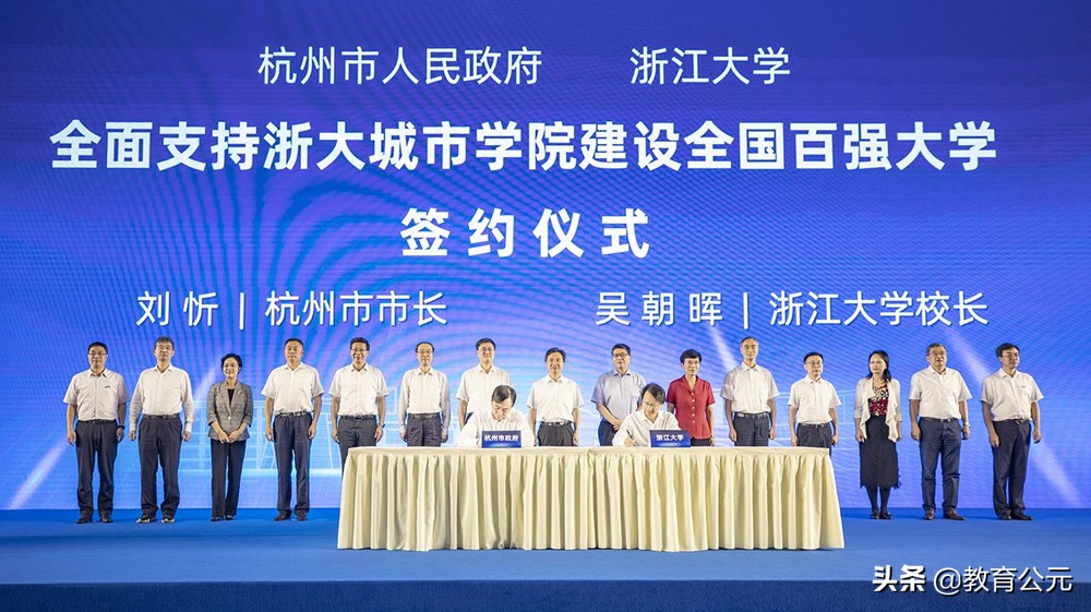 这所二本大学很优秀，将建设为全国百强高校，适合中等考生捡漏