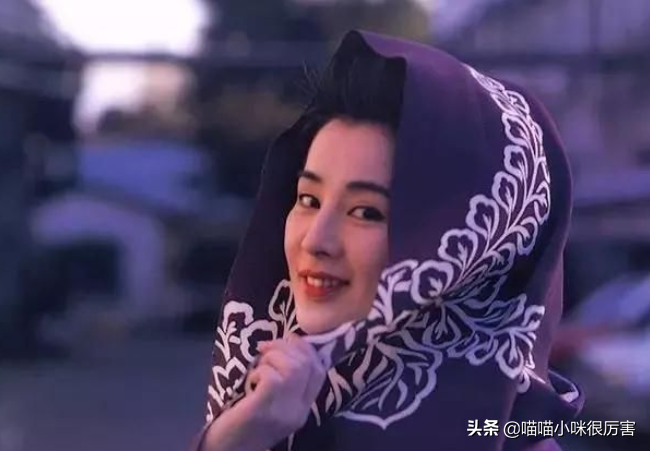 亚洲10位美女今昔颜值对比，山口百惠成老妇，关之琳医美痕迹明显