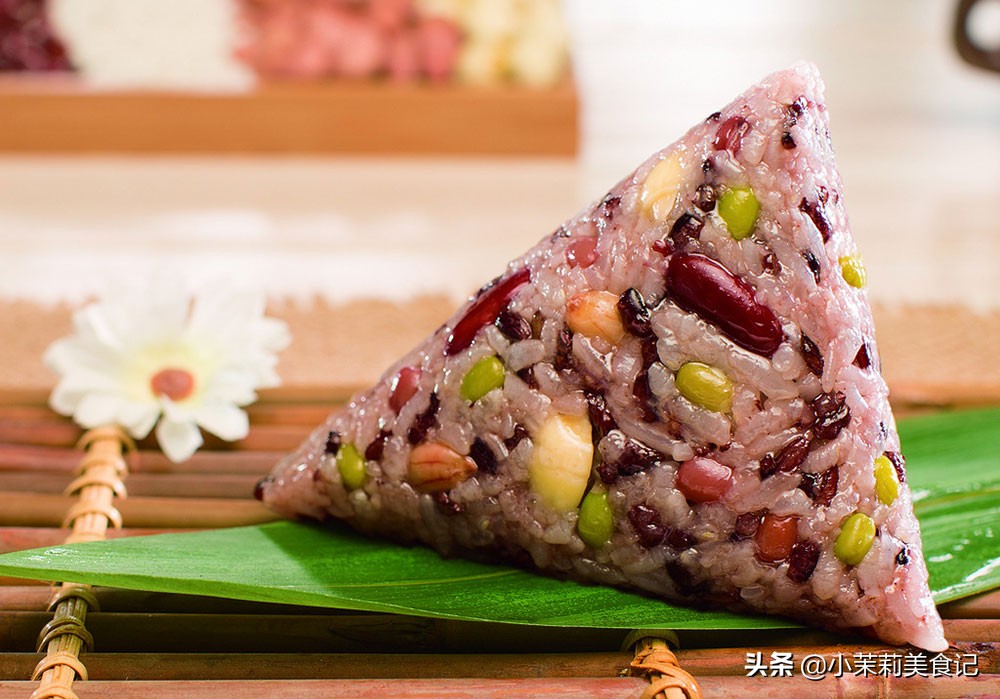 明日高考，建议给孩子“吃6样，带2样，忌3食”，寓意一举高中