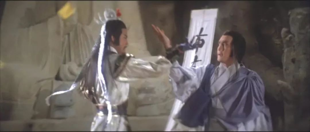 人物多，死得快，1983年这版《天蚕变》，却是武侠片不可复制奇迹