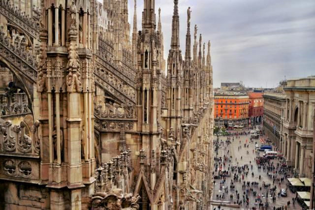 世界城市志；世界时尚之都意大利米兰