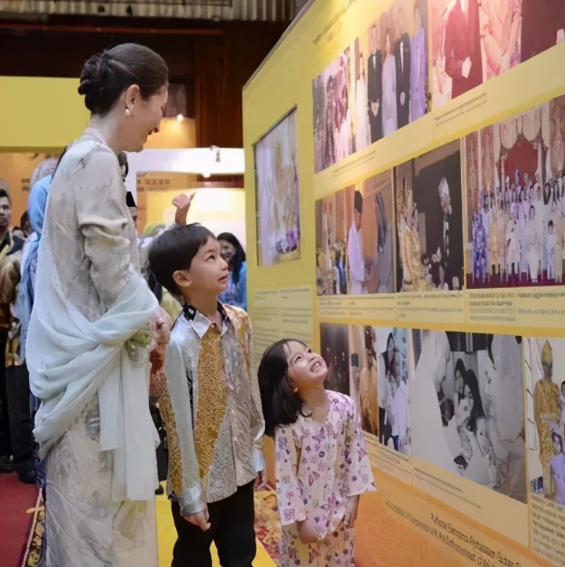 皇家共享小公主(马来西亚王室最受宠的小公主)