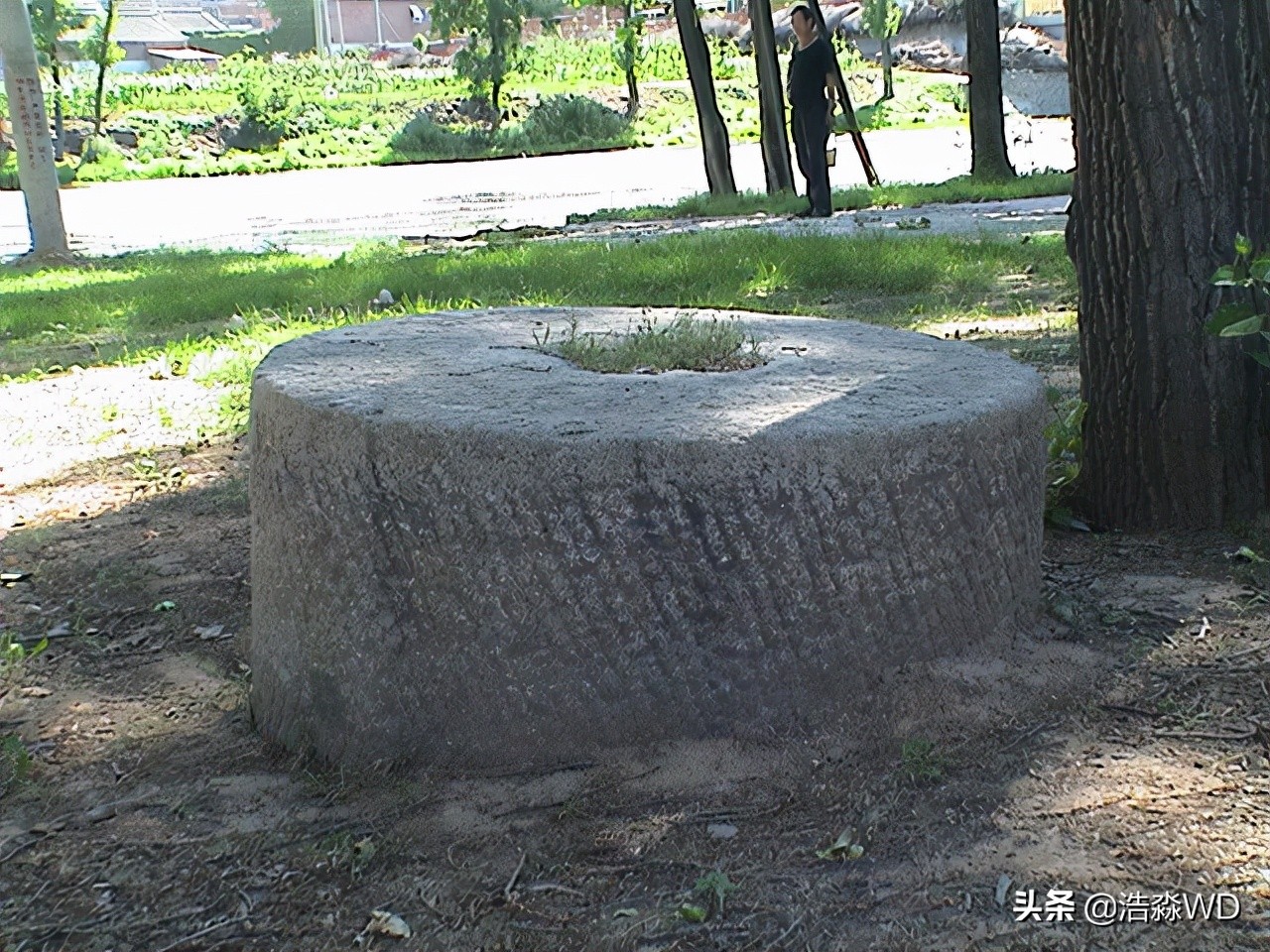 圣泉山人文举萃〔八章〕