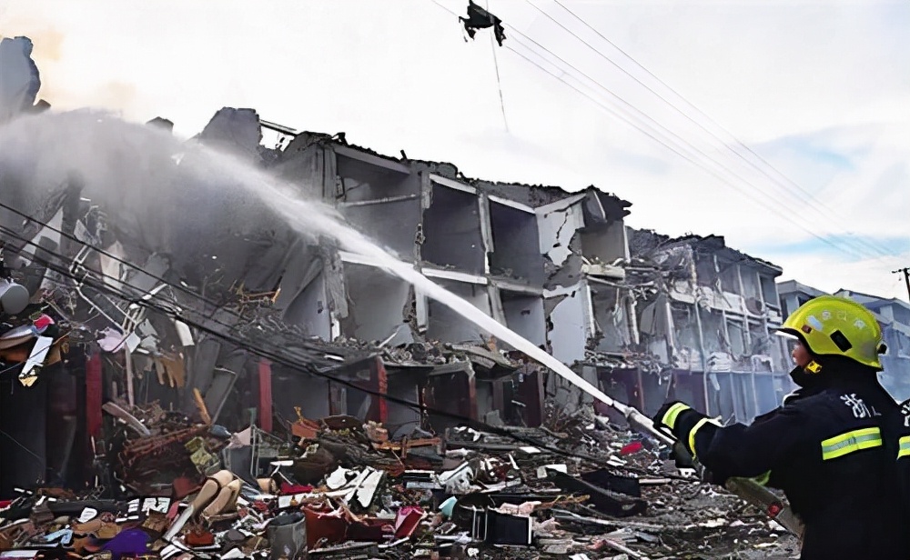 大连液化气爆炸致8死5伤,破坏力巨大,相当于150公斤tnt