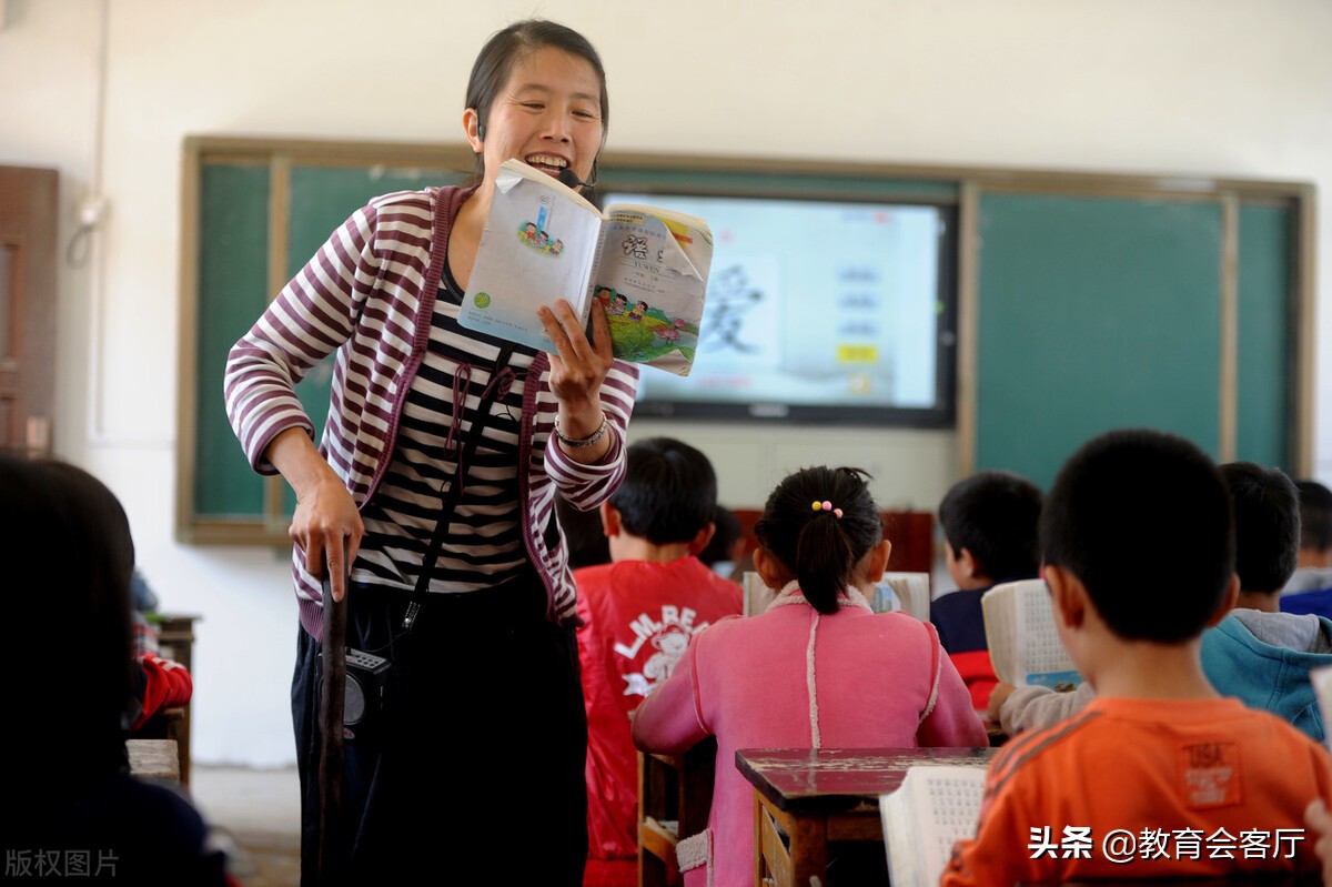 研究生在小县城里任教5年了，可以通过哪些途径进入市区