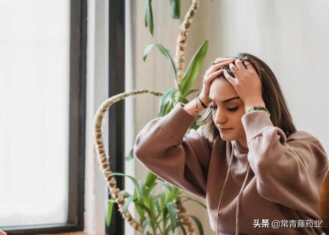 常常在起身、转头突然发生眩晕与颈椎病有关系吗？