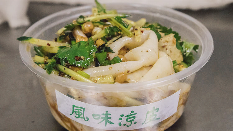 盘点香港各种便宜又大碗的美食，预算不够也可以吃到大满足