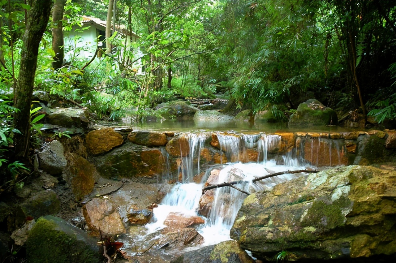 "五一假期"特别长,来南昆山可以玩好几天,有山有水有漂流