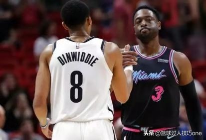 nba球员为什么球鞋上写字(以球鞋为舟，载崇高敬意！科比致敬偶像李小龙，詹姆斯4次穿Kobe)