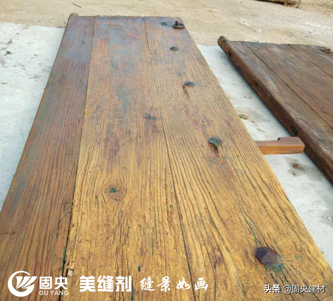 怎样给木头做旧？