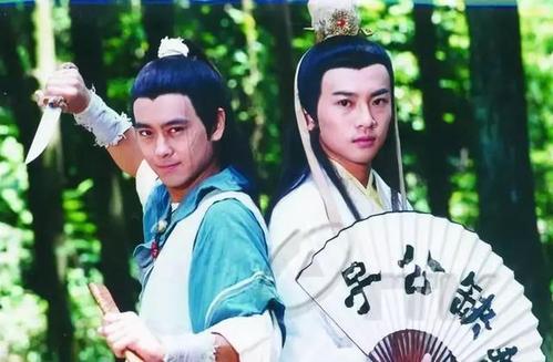 古龙48则经典语录：人在江湖，身不由己，寸心之争，生死忘矣