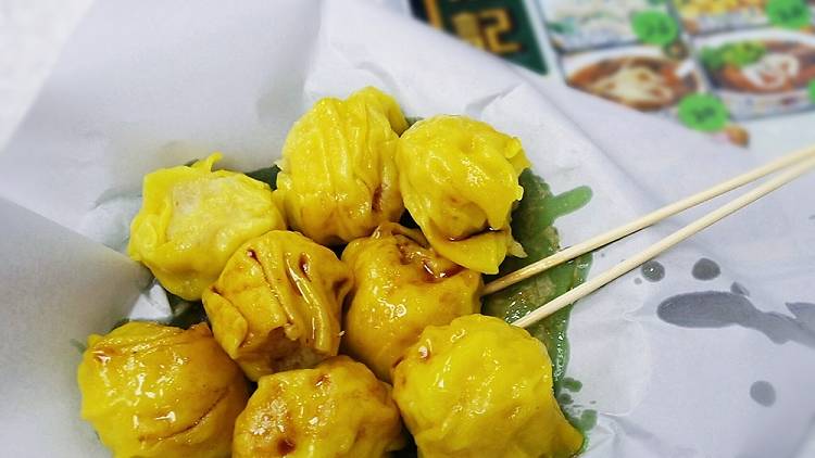 盘点香港各种便宜又大碗的美食，预算不够也可以吃到大满足