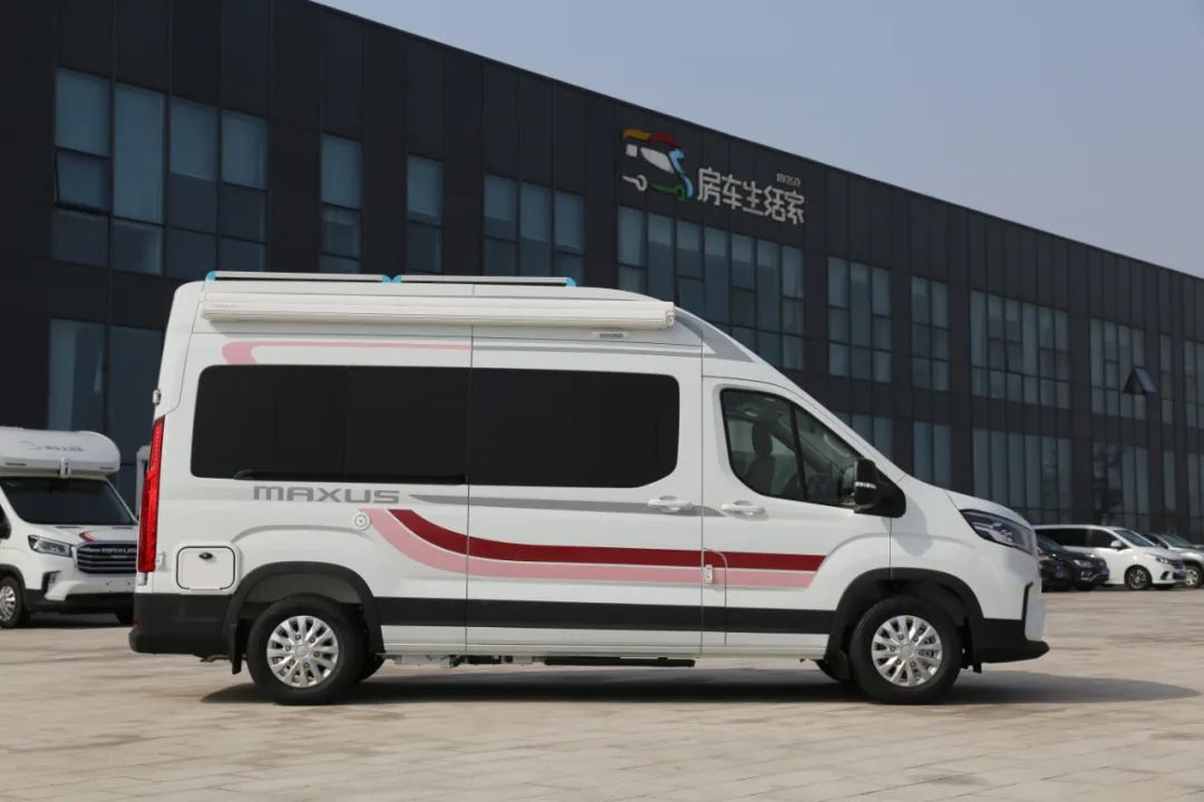 试乘试驾上汽大通MAXUS旅行家V90——原厂品质珠联璧合
