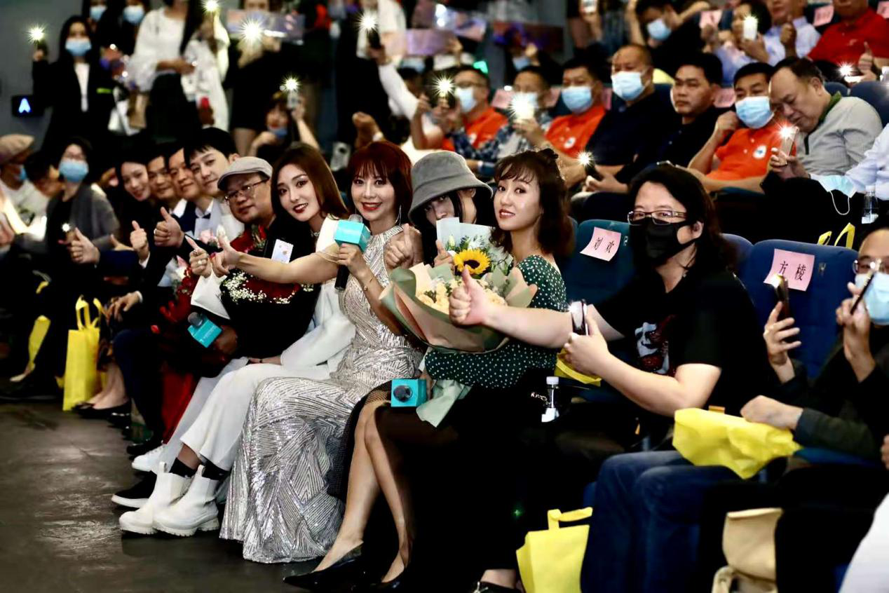 电影《闯入17天》正式首映,悬疑谜团背后的真相?邀你一同探究