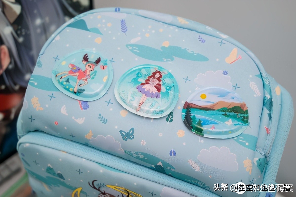 容易忽略的书包送给表妹的六一礼物，GMT“挪威小方包”上手体验