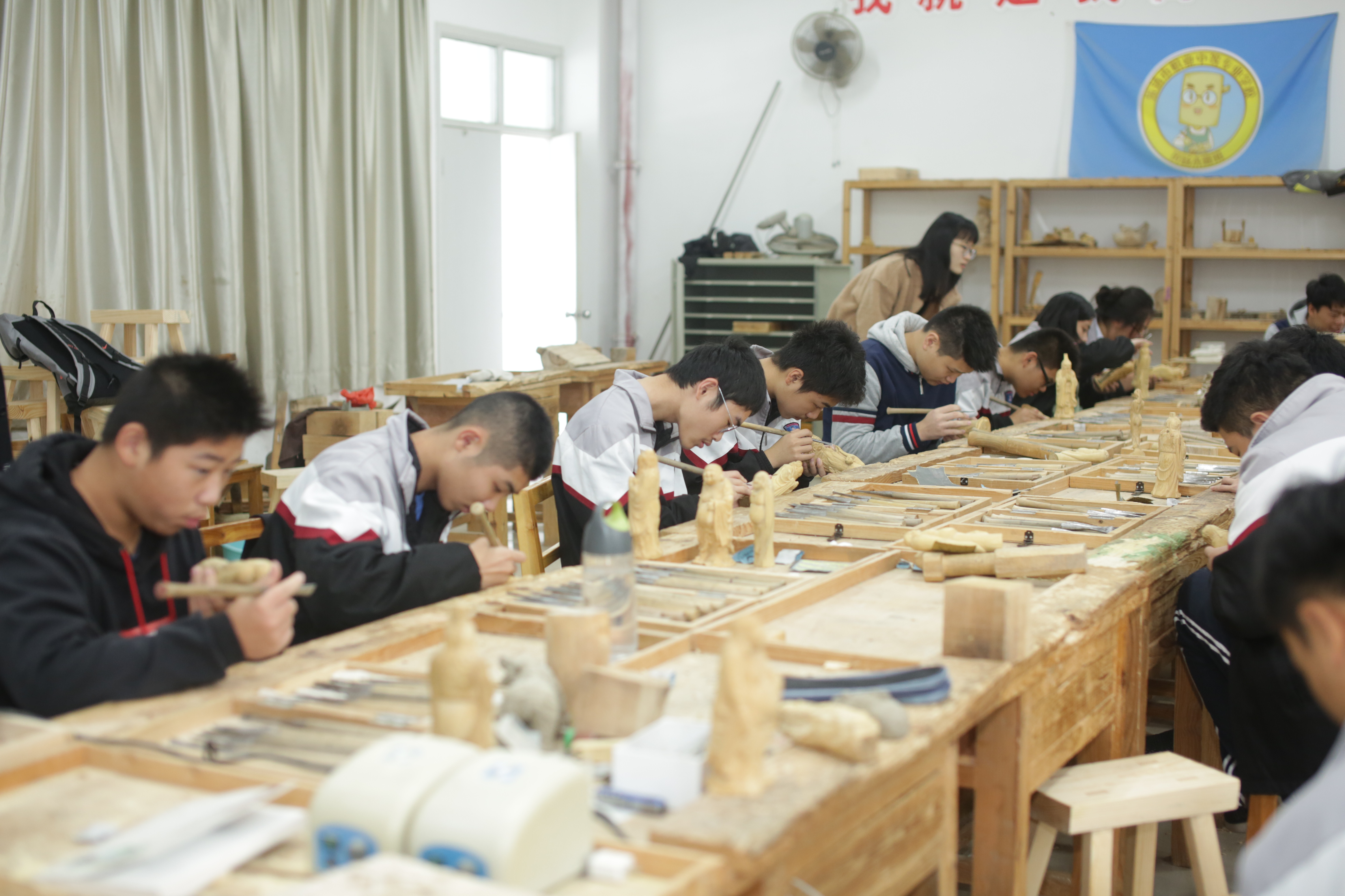 乐清市职业中专——产学研用打造黄杨木雕人才摇篮