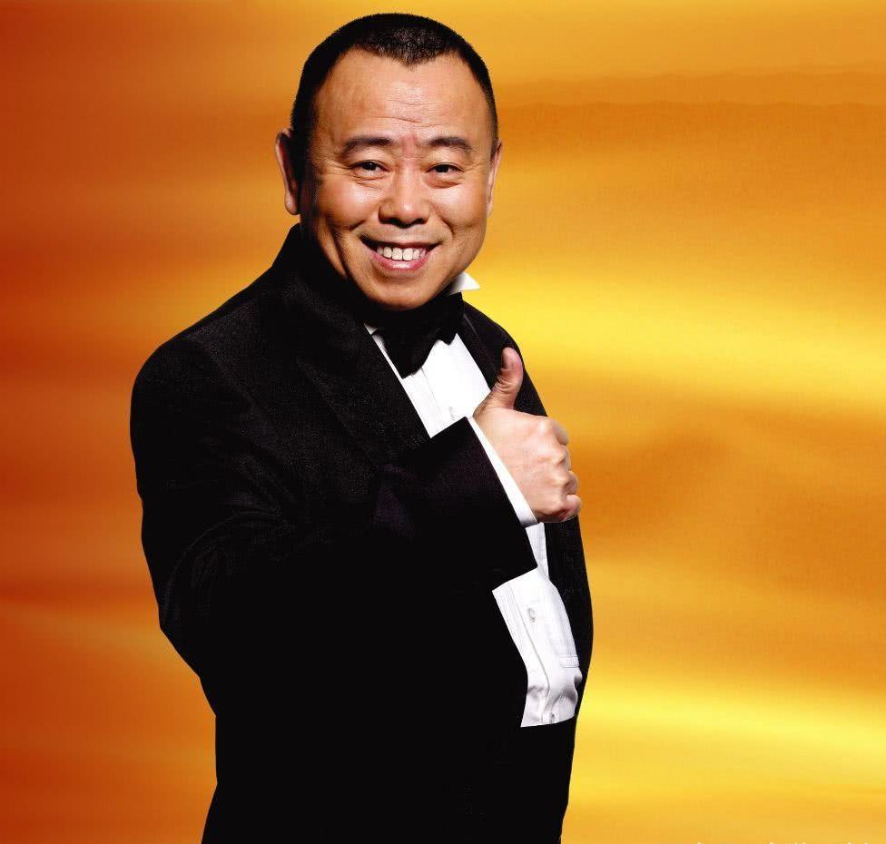 从老艺术家到"潘子",潘长江为何"晚节不保"沦为全网笑柄?