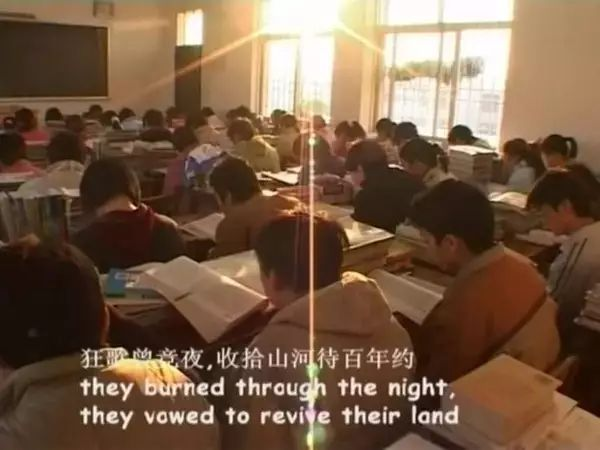 高分纪录片《高三》：95分钟背后折射出，普通人的人生可能性