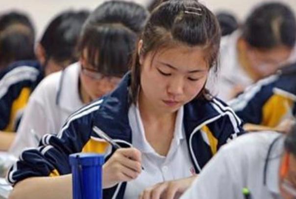 我国百强高中前十名，衡水中学与榜首失之交臂，榜首实力有目共睹
