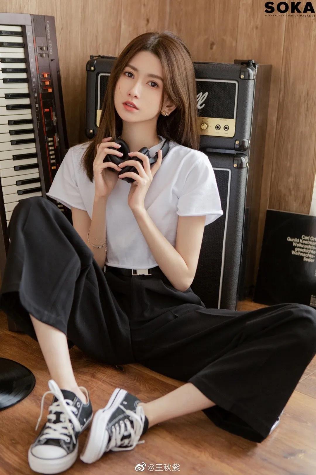 王秋紫写真就是yyds哟