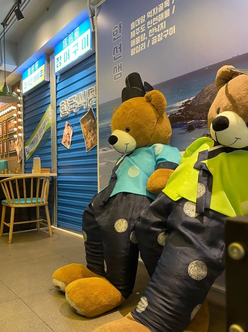一秒穿越韩国街头！沉浸式韩料店装修，氛围感拉满