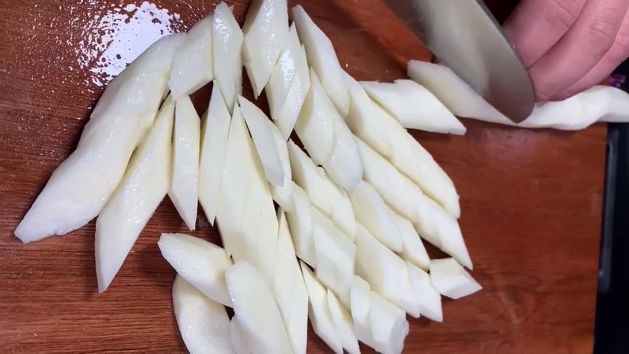 山药炒虾球，营养丰富清甜爽口，健脾养胃高端上档次