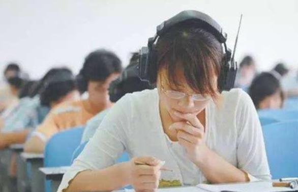 中高考将迎来大变化，英语主科地位面临威胁，或将被小语种取代