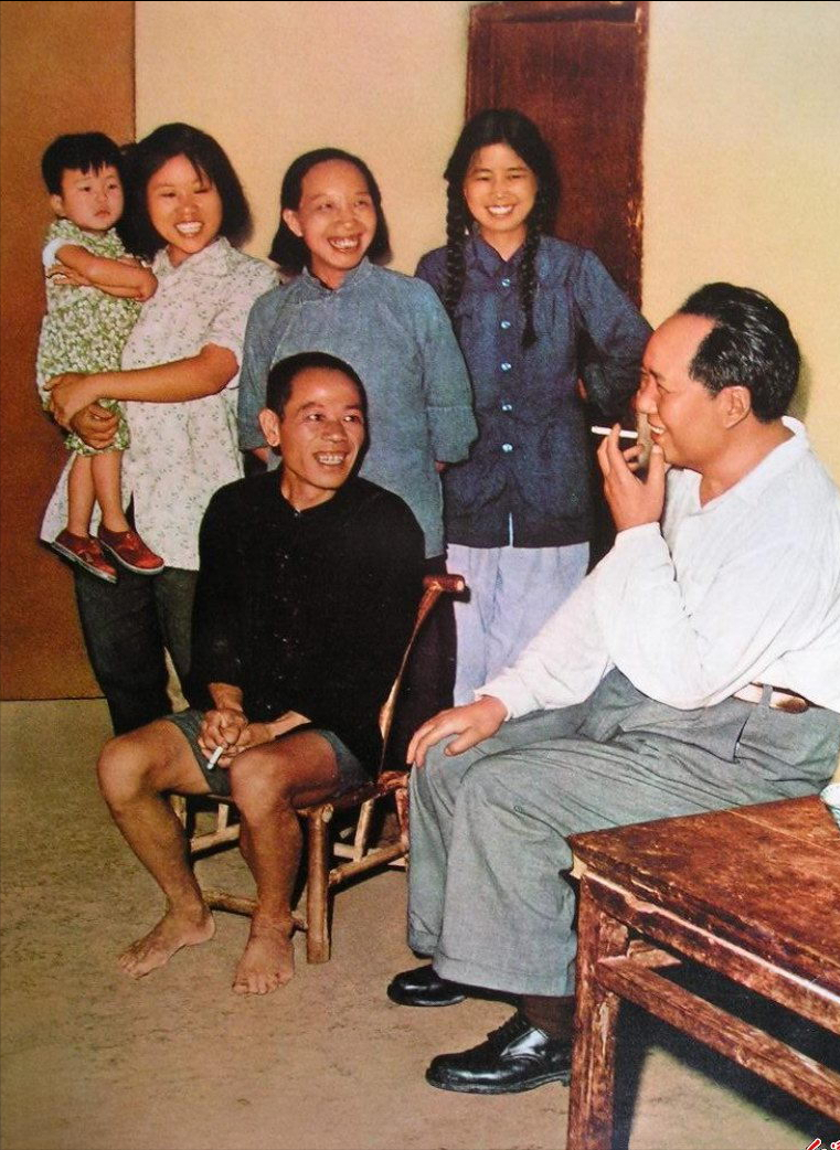 中央三次调陈龙保护毛主席，但都被他拒绝，这是为何？