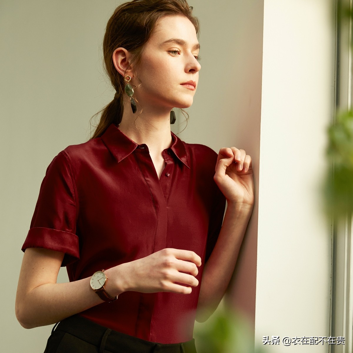 女人精致却不高调，这5个高级又小众的牌子，通勤风也可以很温柔
