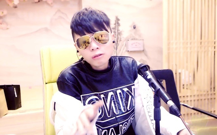 mc赵小磊离开皇族 - 直播好站