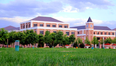 这8所师范大学的毕业生考上教师编制的概率大，而且考研率比较高