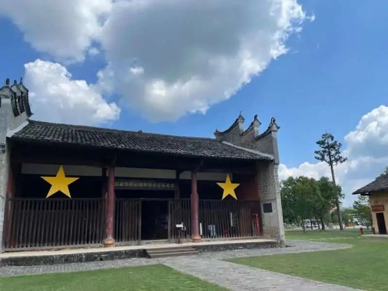 【初心故事】90年前新华社办了份报纸，留下的一张残报何以成了一级文物……
