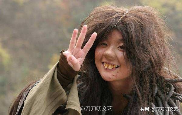 赵今麦扮丑太敷衍？对比杨幂热巴丑女造型，不是越丑演技就越好