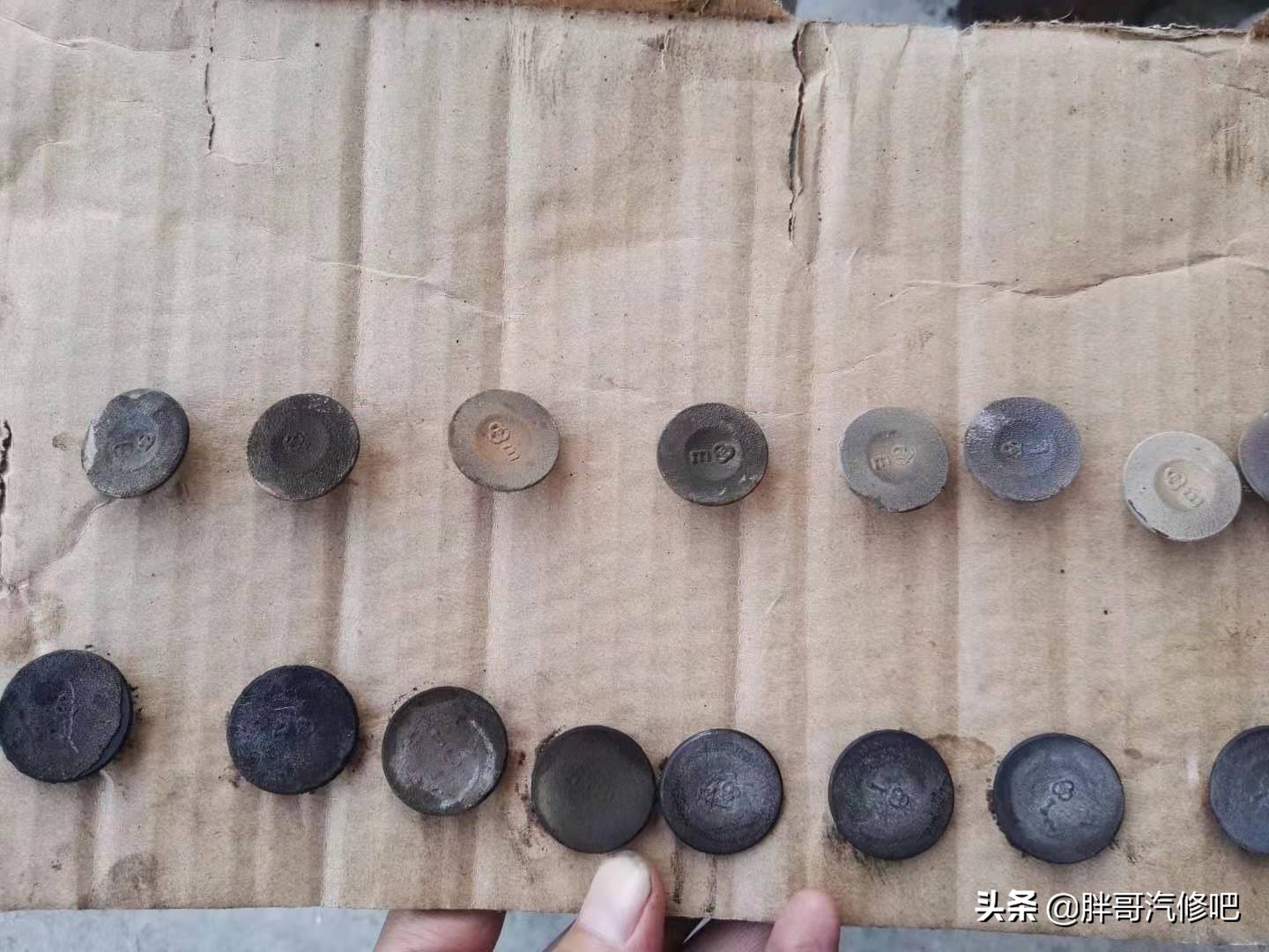 五菱宏光B12发动机，机油乳化水堵漏水，胖哥基本维修完毕