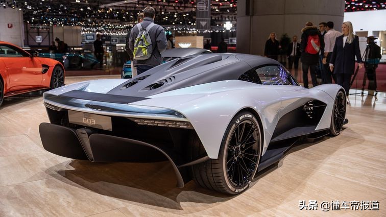新车 </p><p>　　 直面法拉利SF90 Stradale？阿斯顿·马丁Valhalla量产版发布