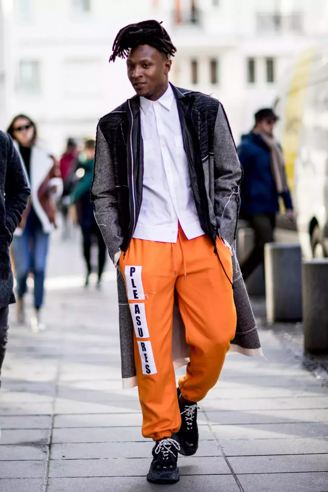 Compelling have to rely on bright orange