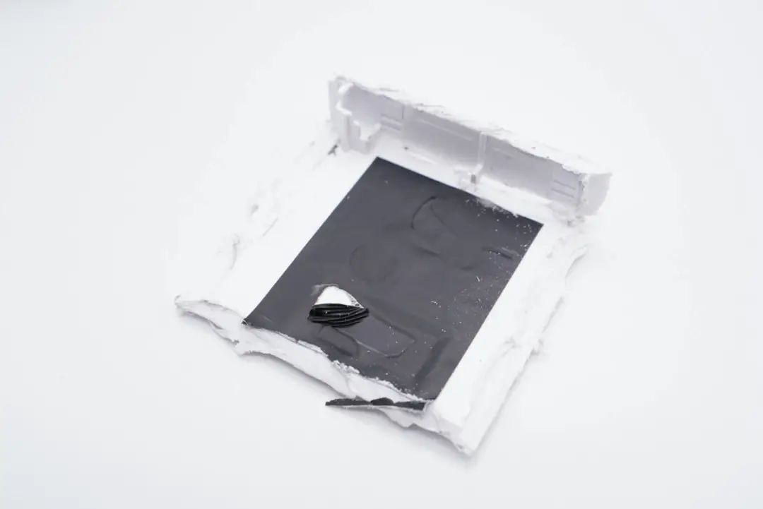 拆解报告：小米120W氮化镓PD快充充电器MDY-13-ET-充电头网