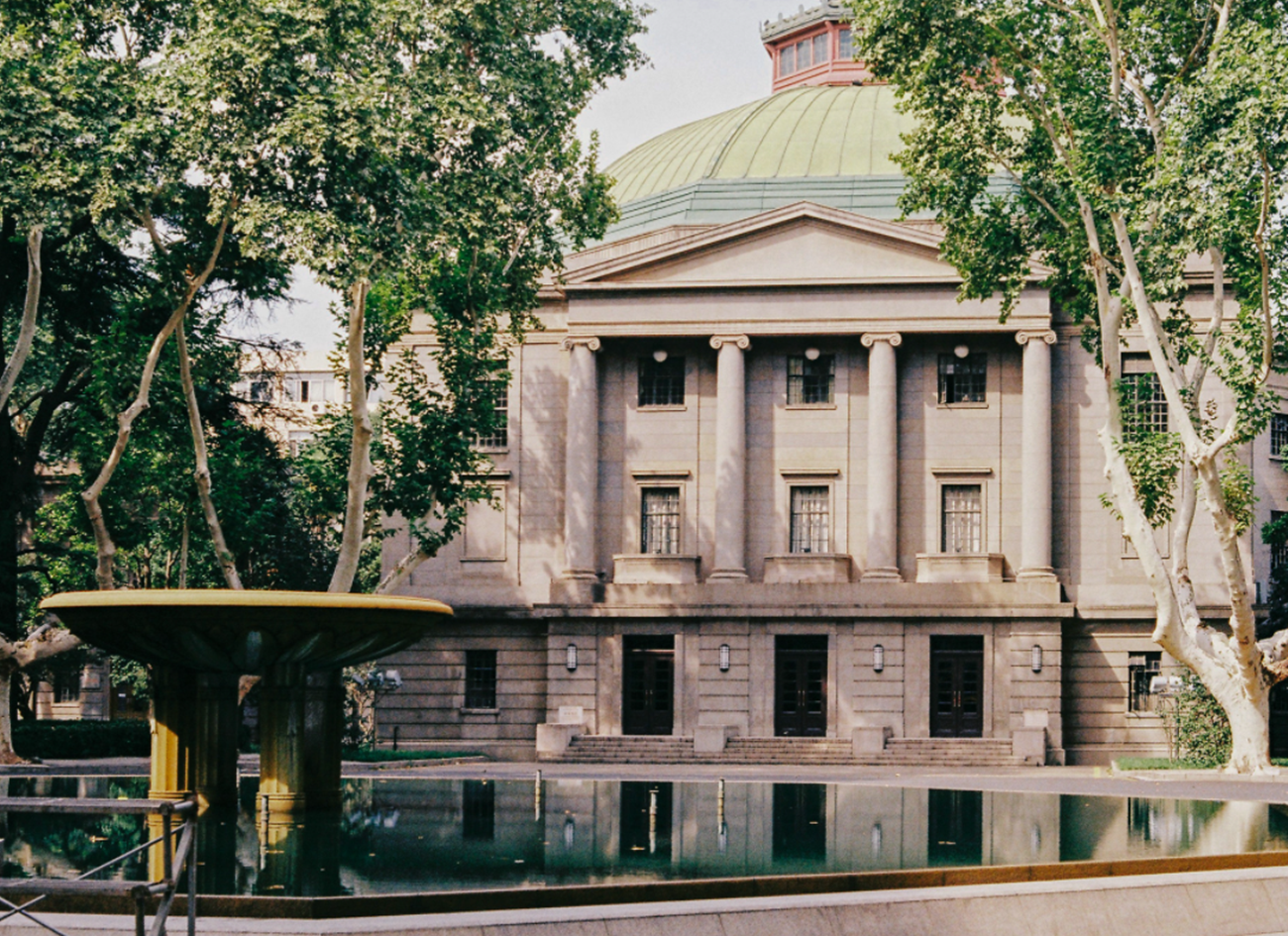 755字高考满分作文，30字阅卷老师不认识，参考2000字注释才看懂