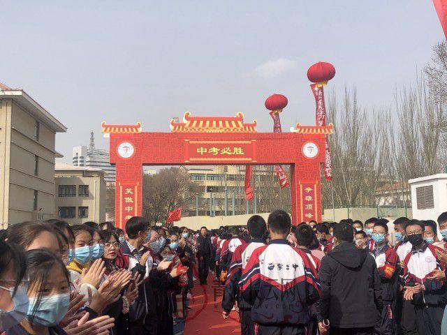 青海省前三甲中学，低进高出，本科线上线率达90%，值得考虑