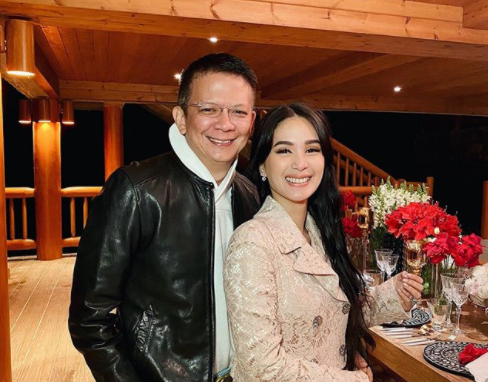 郭麒麟宋轶终于官宣恋爱：错过她，是我这辈子最大的遗憾