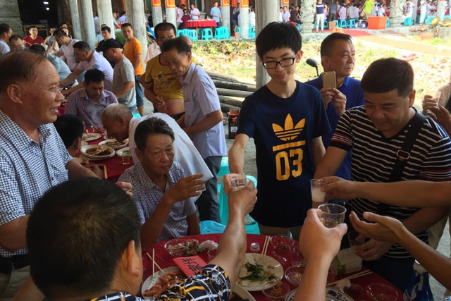 浙江曾经“垫底”的男孩，凭啥逆袭成高考状元？他的经历能否复制