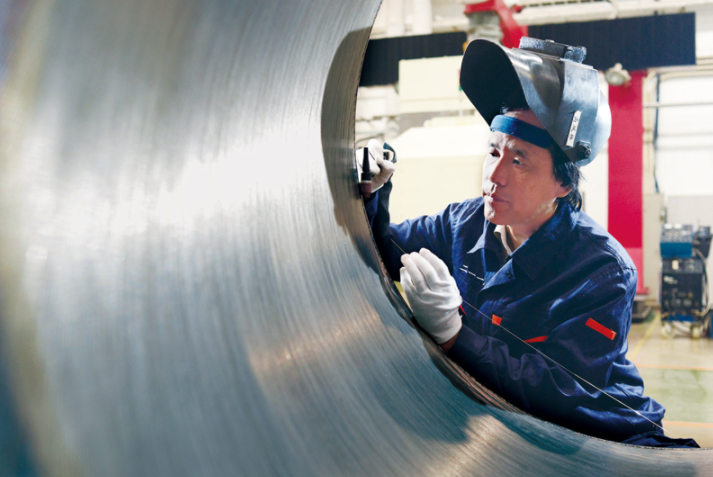 中国焊接第一人高凤林国家级焊接技能大师