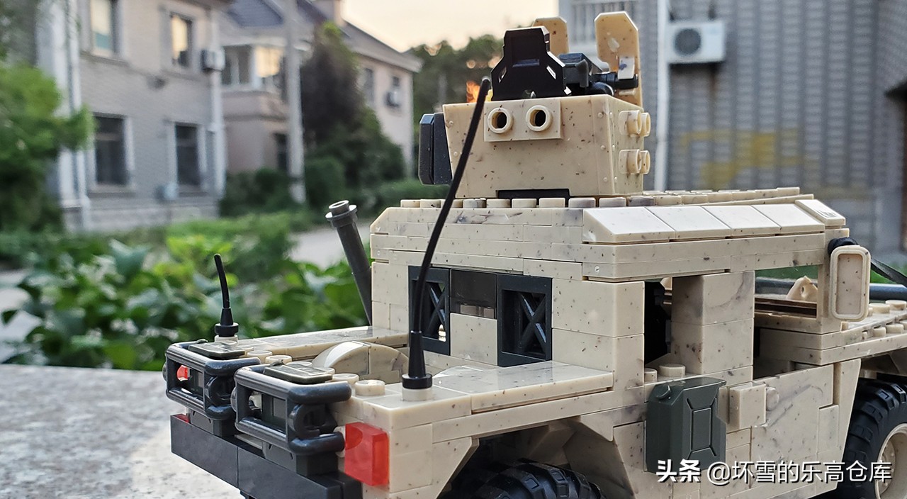 128元一辆的国产悍马，还是迷彩涂装，表现到底怎么样呢？