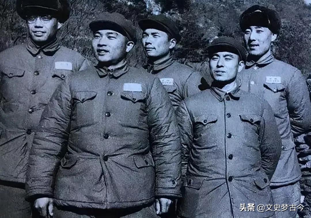 1988年，总后勤部领导配置为一正三副，都有谁？授予什么军衔？